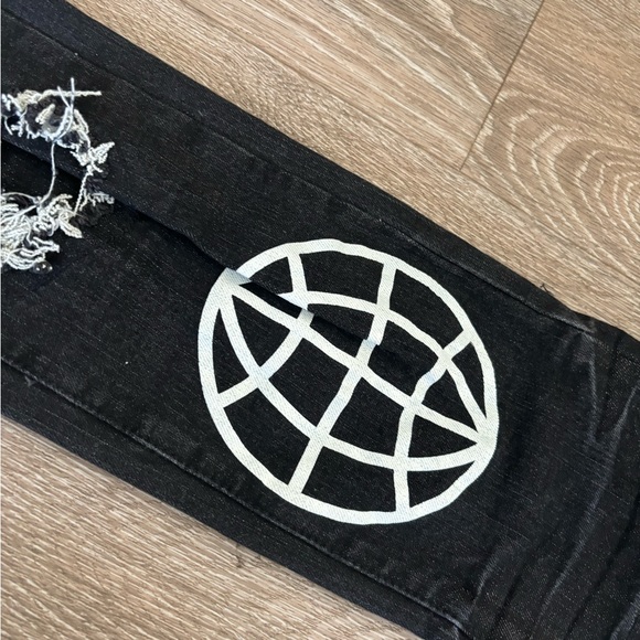 Jeans - Men’s - Picture 3 of 4